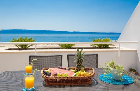 Luxury Seaside Apartment Amphora Apartment in Split