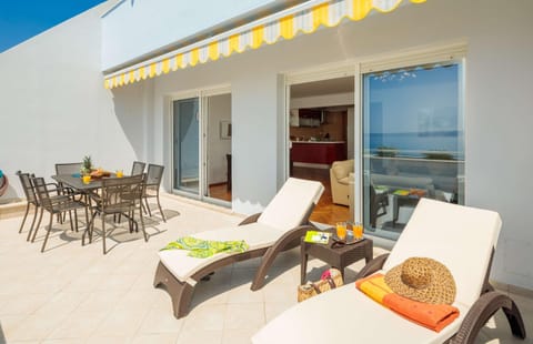 Luxury Seaside Apartment Amphora Apartment in Split