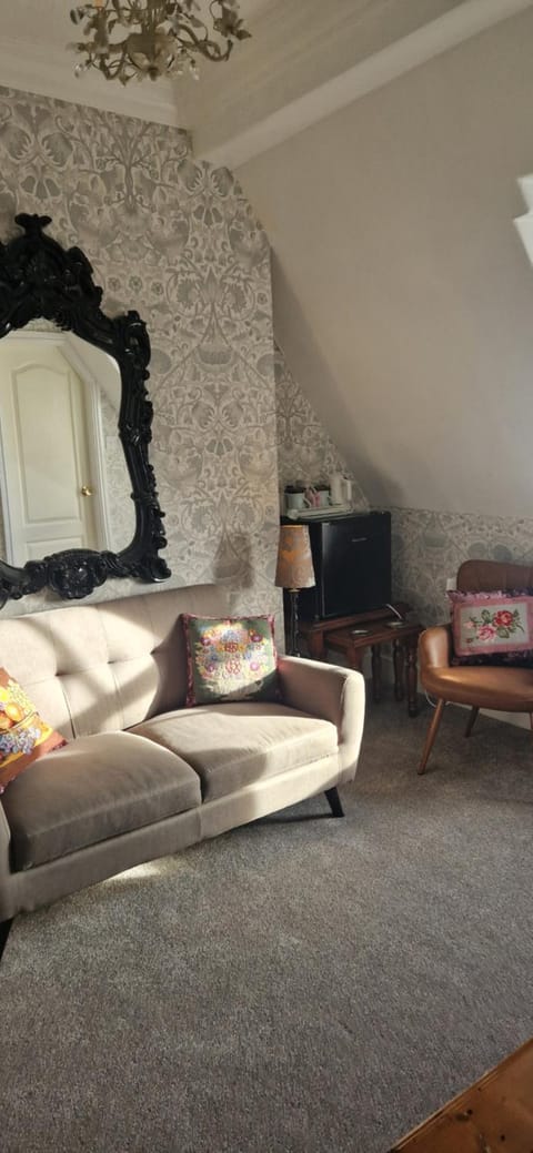 Christleton House Bed and Breakfast in Llandudno