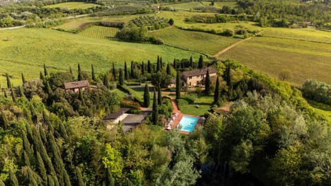 Podere Fignano, holiday home - apartments renovated 2024 - new swimming pool Country House in Tuscany
