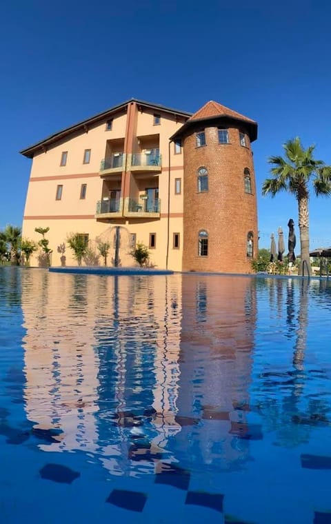 Property building, Pool view, Swimming pool