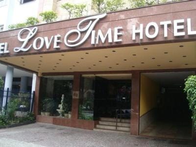 Facade/entrance, Facade/entrance