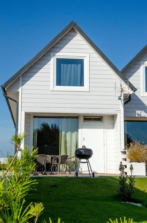 Przystanek Sarbinowo House in West Pomeranian Voivodeship, Poland