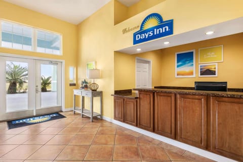 Lobby or reception, On site