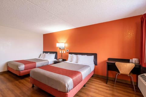 Photo of the whole room, On site