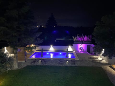 Garden, Swimming pool