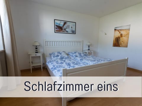 FeWo Wichmanninkl Strandkorb am Meer free WLAN bis 6 Personen, Platz für Ihre Fahrräder House in Grömitz