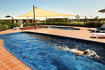 Swimming pool, Swimming pool