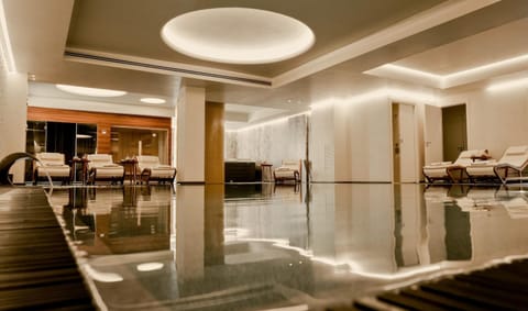 Spa and wellness centre/facilities, Swimming pool