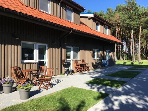 Property building, Facade/entrance, Street view