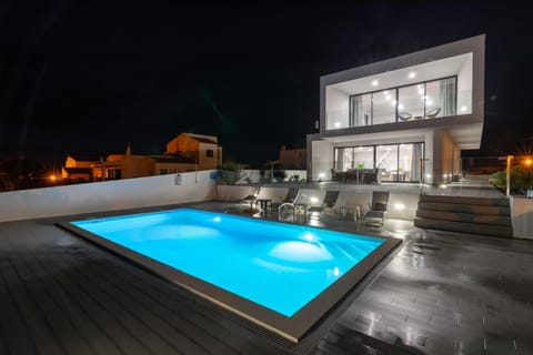Property building, Night, Swimming pool, Swimming pool