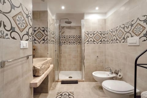 Shower, Toilet, Bathroom, bidet