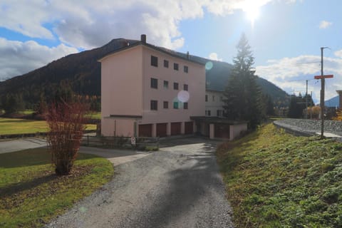 Golf Apartments - Schmid Apartment in Davos