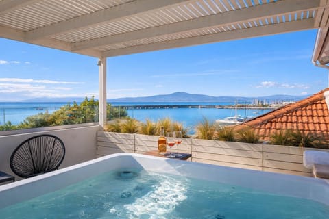 Hot Tub, Sea view