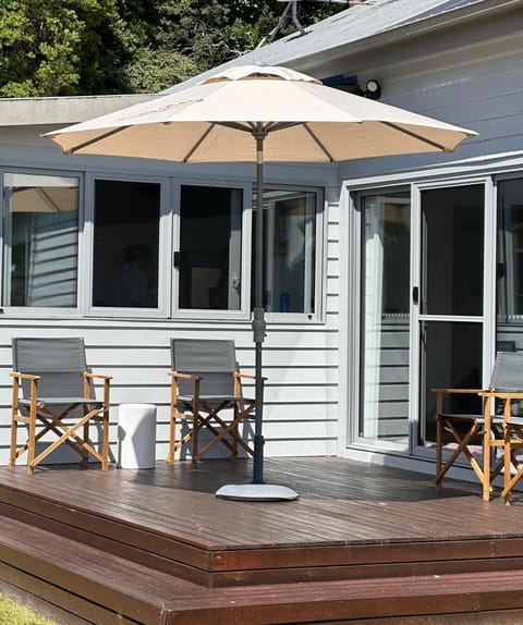 The Boat House House in Strahan