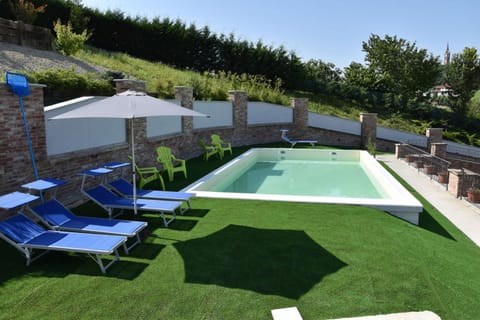 Garden, Swimming pool