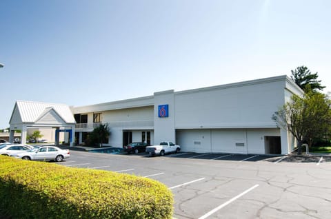Property building, On site