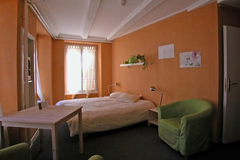 Le Café-Hôtel de L'Aubier Hotel in Neuchâtel