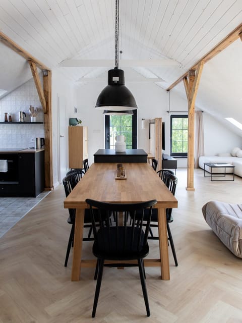 Kitchen or kitchenette, Living room, Photo of the whole room, Seating area, Dining area