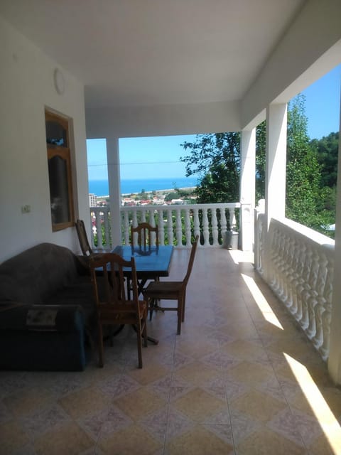 View (from property/room), Balcony/Terrace, Seating area, Dining area, Sea view