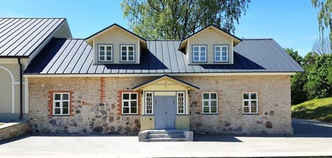 Property building, Facade/entrance, Street view