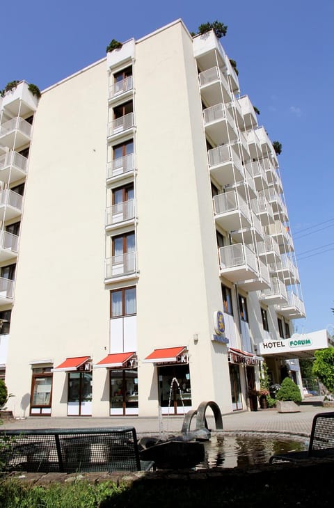 Property building, Day