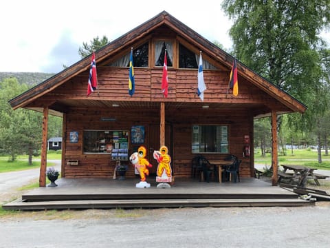 Tommerneset Camping Campground/ 
RV Resort in Nordland, Norway