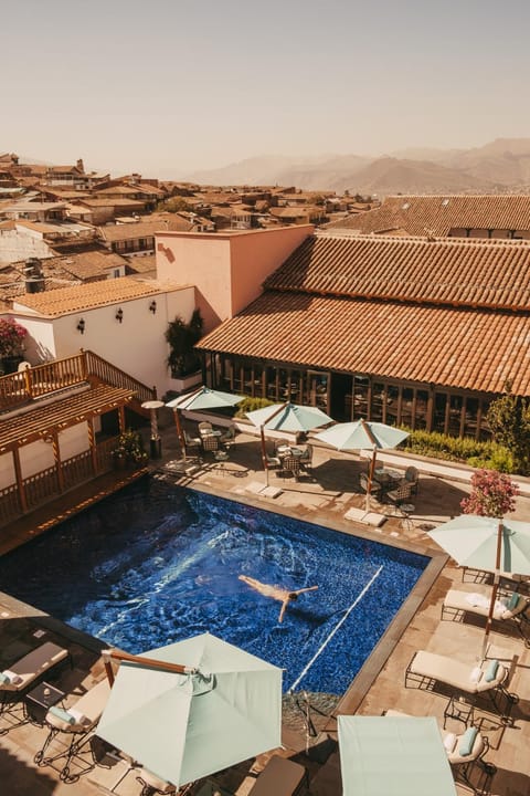 Bird's eye view, Swimming pool