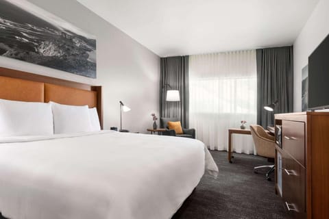 Bed, Photo of the whole room, Bedroom, On site