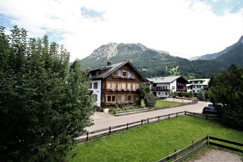 Alpenflair Ferienwohnungen Whg 106 Apartment in Oberstdorf
