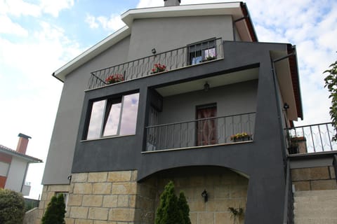 Graciosa Guest House Bed and Breakfast in Viana do Castelo District, Portugal