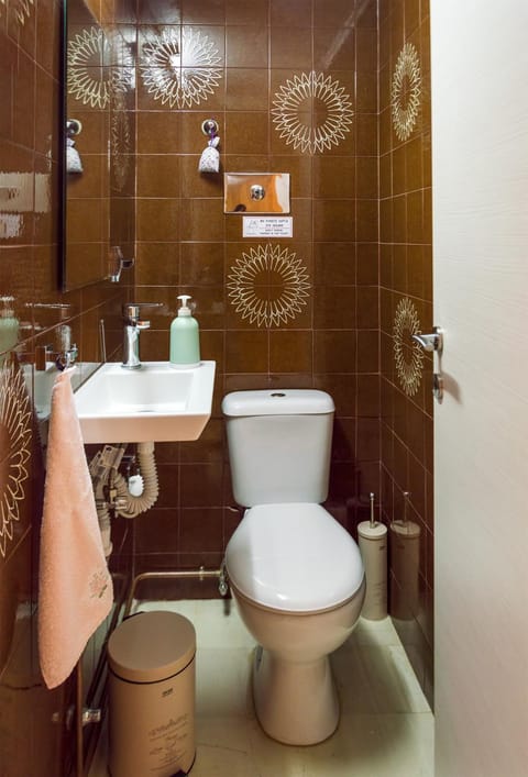 Anastasia's House Apartment in Volos