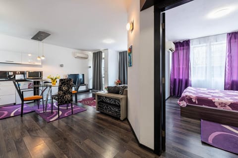 Living room, Dining area, Bedroom