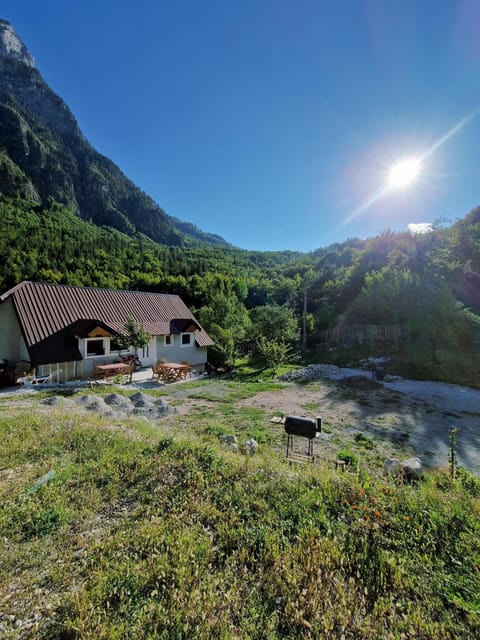 Day, Natural landscape, Mountain view