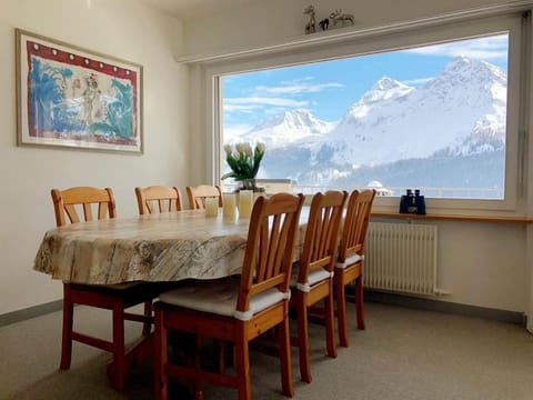 La Cabana 5 Arosa Apartment in Arosa