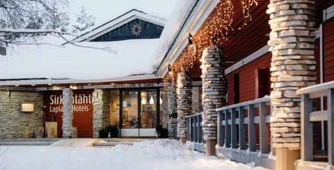 Property building, Facade/entrance