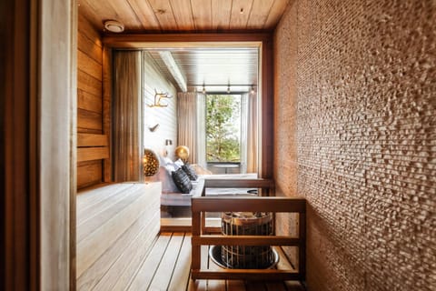 Sauna, Bedroom