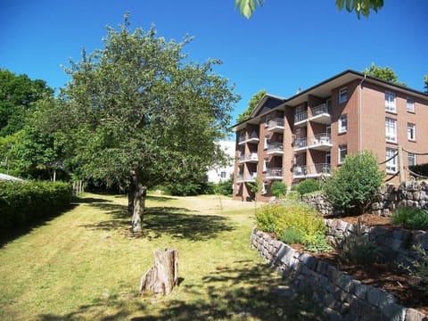 Property building, Garden view