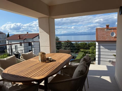 Sea view, Sea view