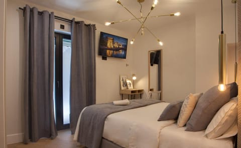 TV and multimedia, Photo of the whole room