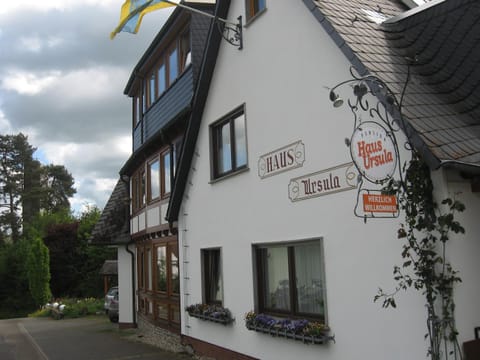 Pension Haus Ursula Bed and Breakfast in Koblenz