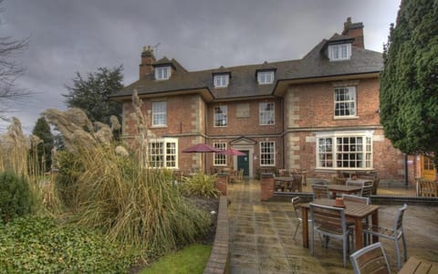 Property building, Patio