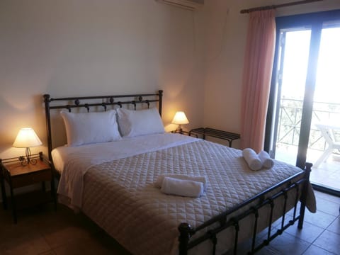 Flisvos Apartments Apartment in Argolis, Greece