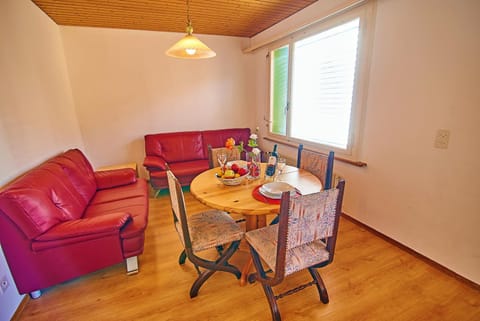 Blumenstrasse 22 Apartment in Interlaken