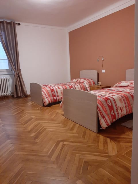 Domus Praetoria Apartment in Aosta