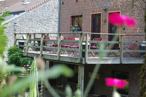 Property building, Balcony/Terrace, Garden view