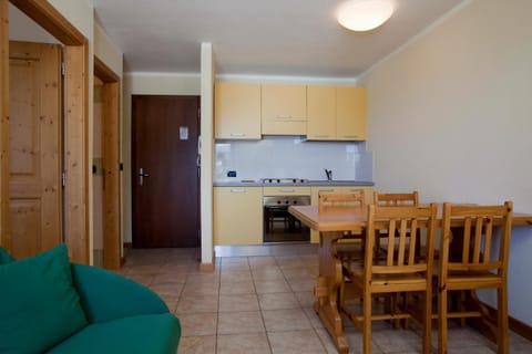 Residence Redivalle Apartment hotel in Province of Brescia