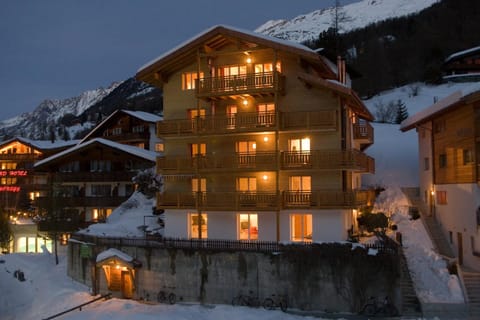 Property building, Winter, Sunset