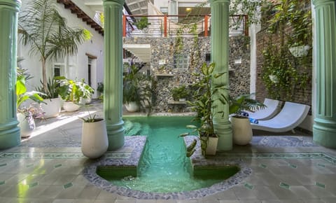 Patio, Day, Garden, Garden view, Pool view, Swimming pool, Swimming pool, sunbed