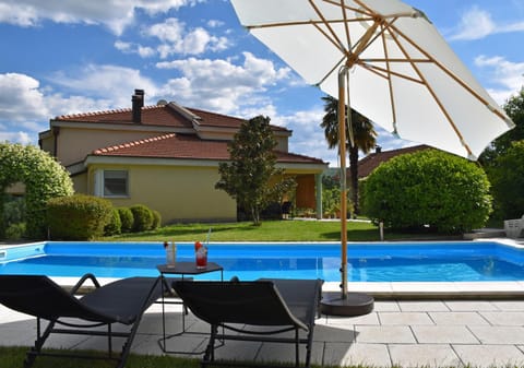 Pool view, Swimming pool